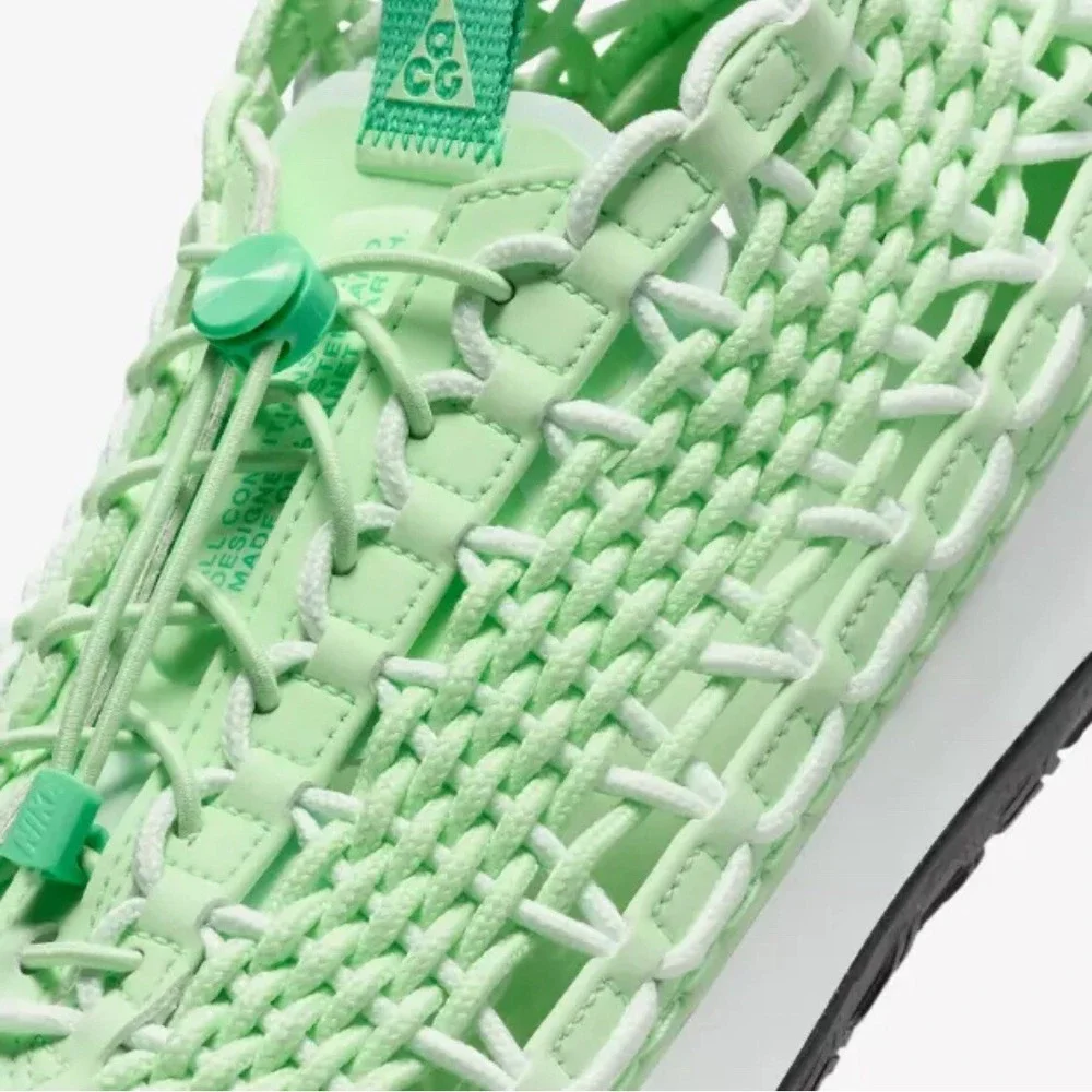 Size 10 - Nike ACG Watercat+ Vapor Green